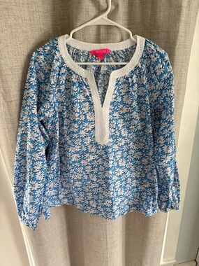 Lilly Pulitzer Blue and White Floral Tunic